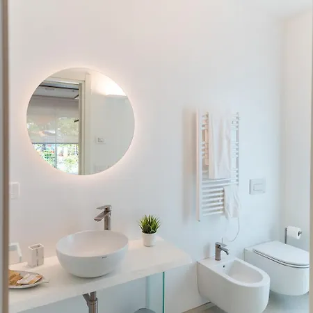 מלון דירות Hotiday