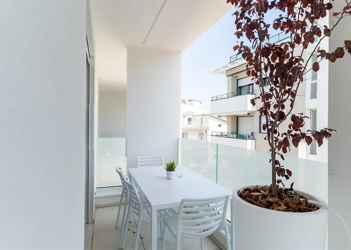 公寓式酒店 Hotiday 朱利亚诺瓦